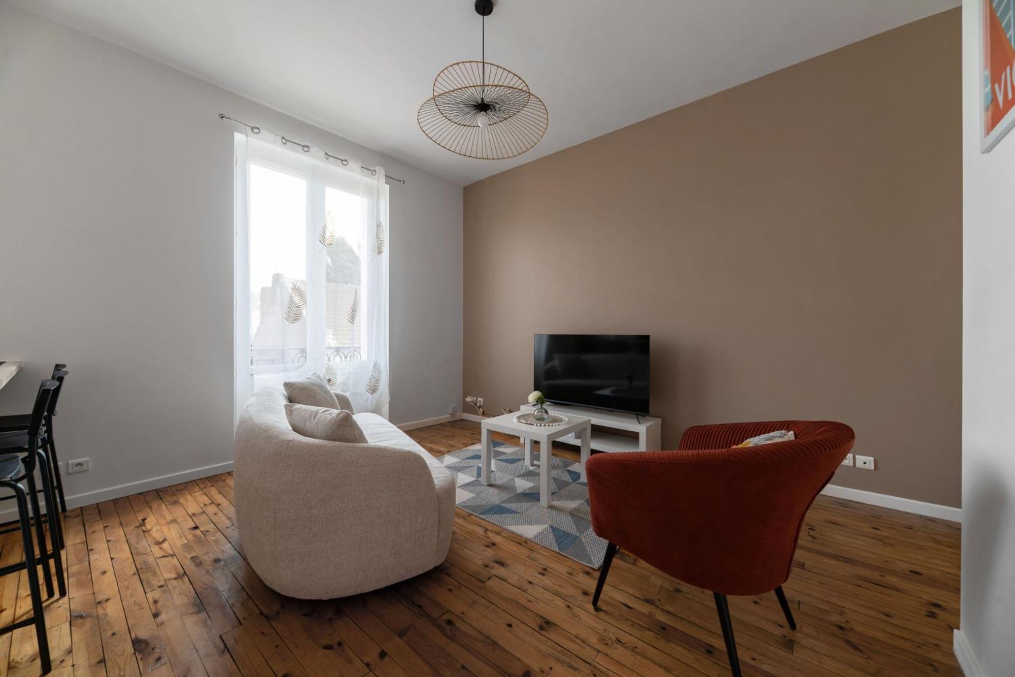 Le Grenet - Appartement Design En Duplex Vichy Exterior photo