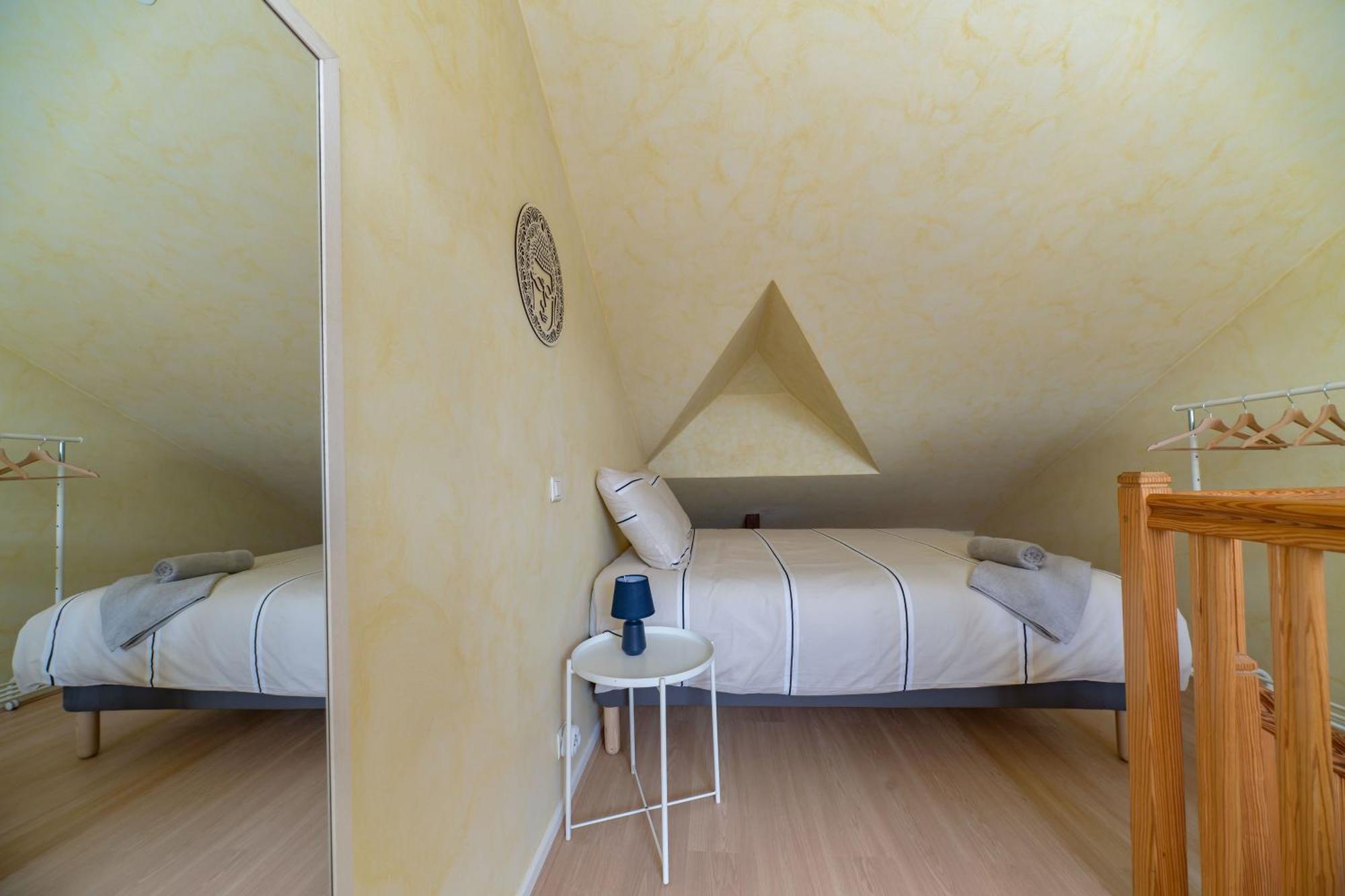 Le Grenet - Appartement Design En Duplex Vichy Exterior photo