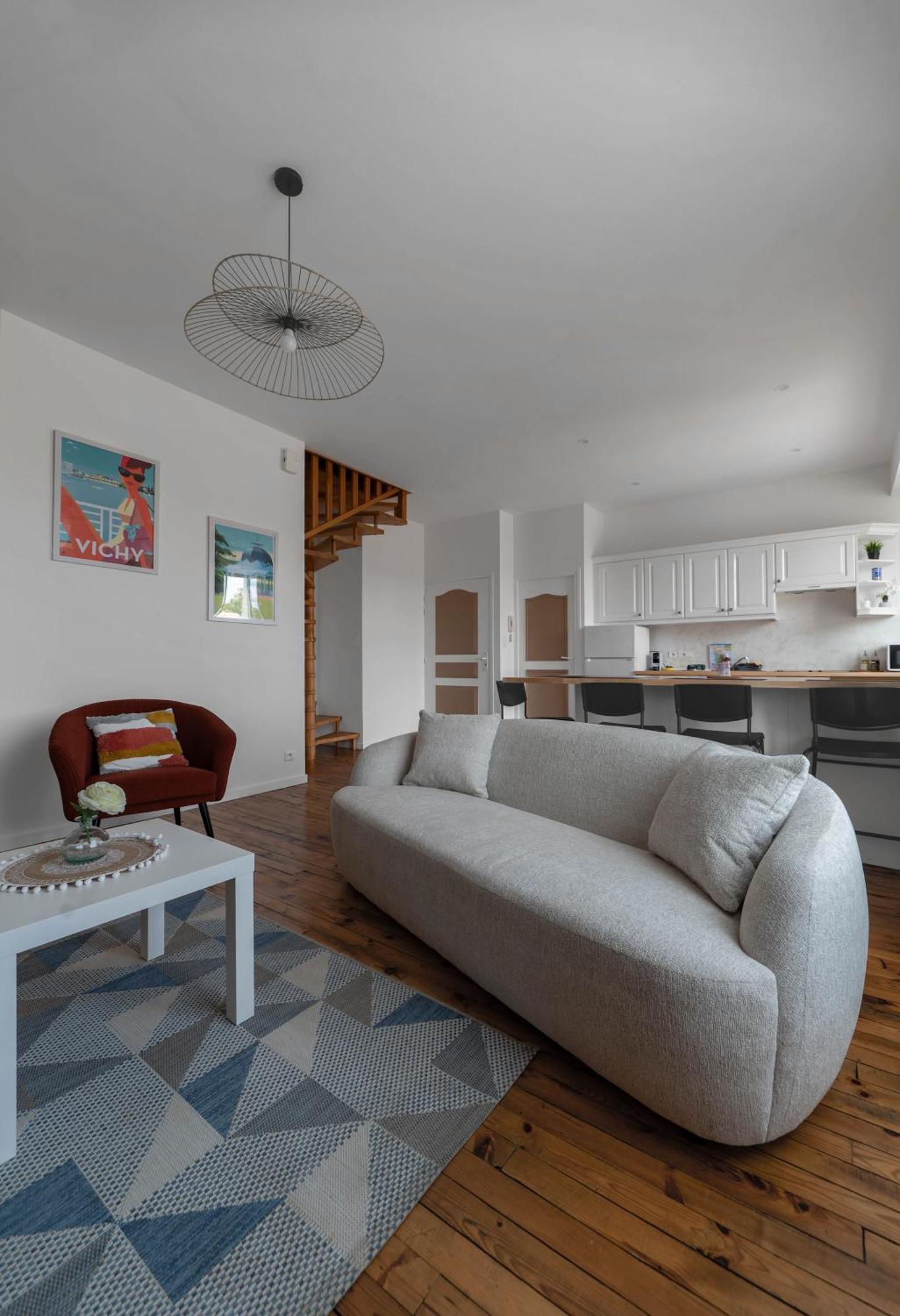 Le Grenet - Appartement Design En Duplex Vichy Exterior photo