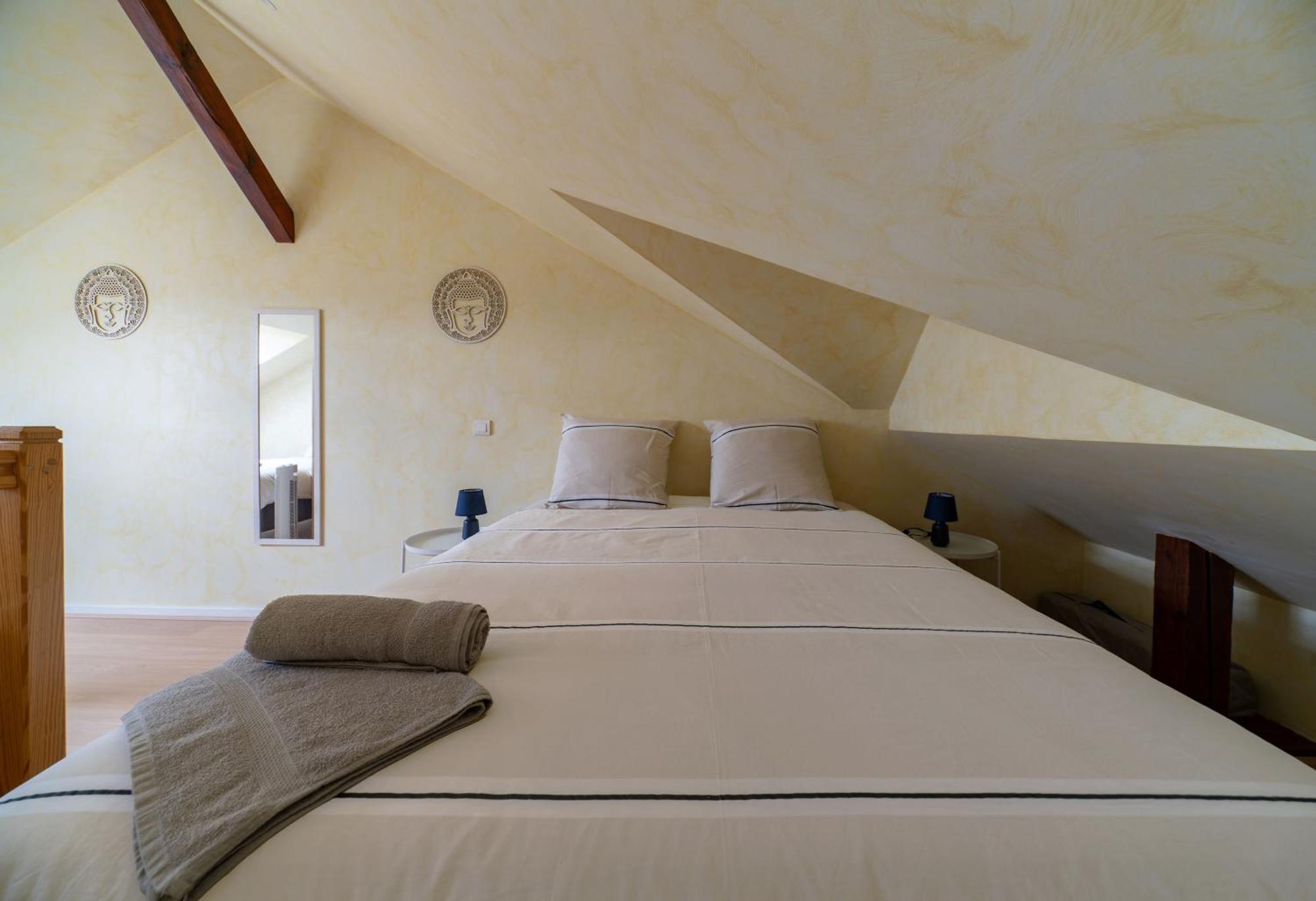 Le Grenet - Appartement Design En Duplex Vichy Exterior photo