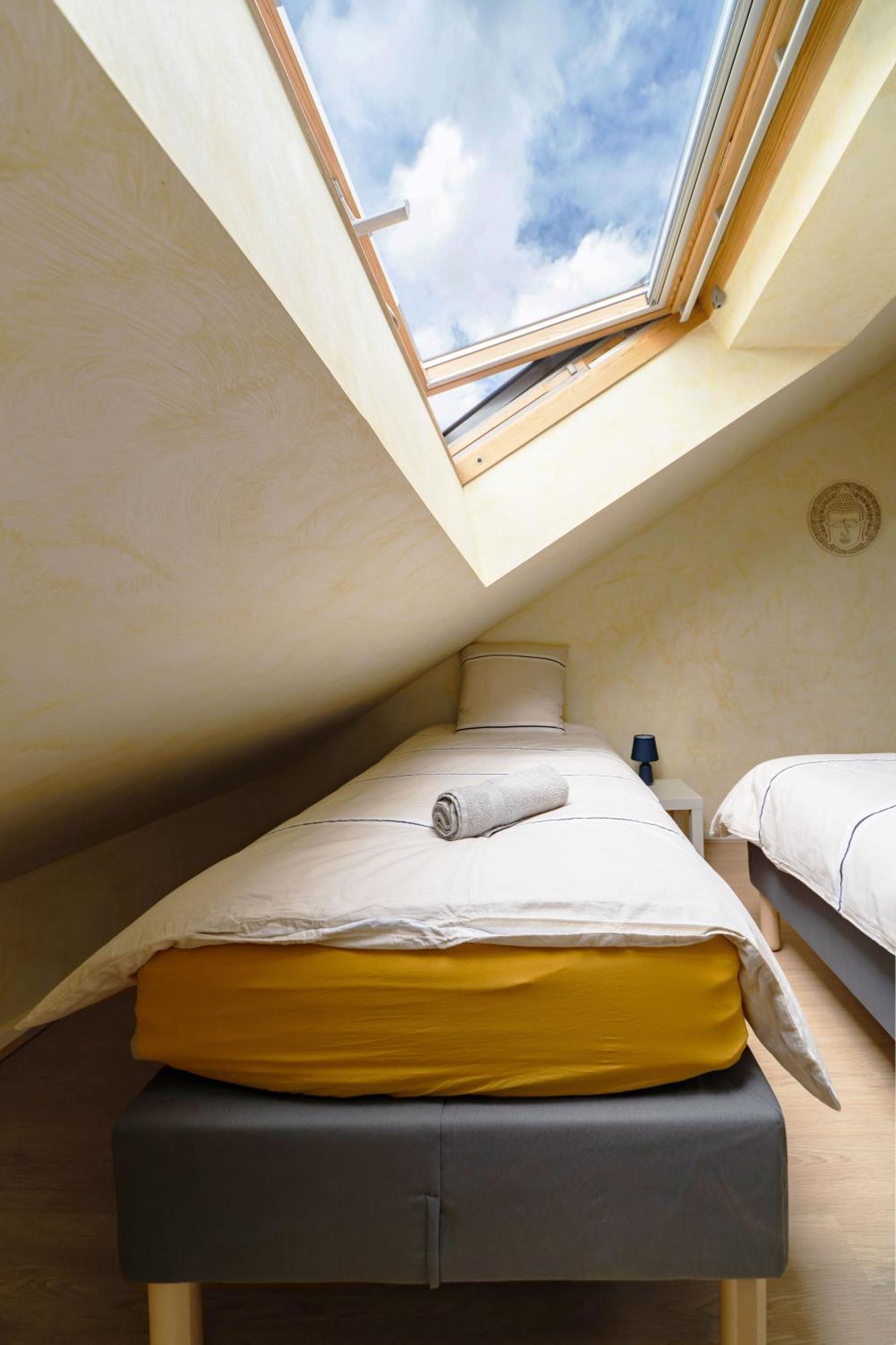 Le Grenet - Appartement Design En Duplex Vichy Exterior photo